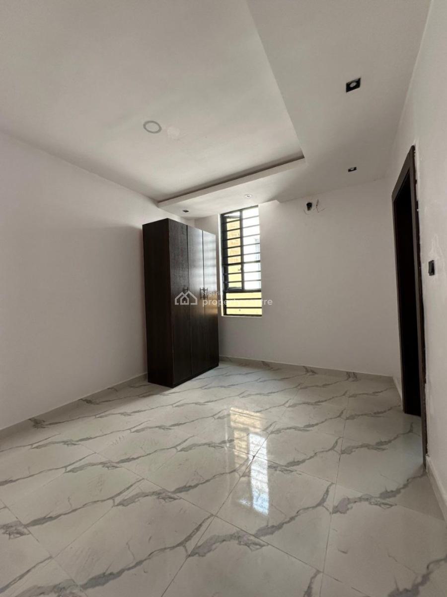 3 Bedroom Apartment with Bq, Lekki Phase 1, Lekki, Lagos, Flat / Apartment for Rent