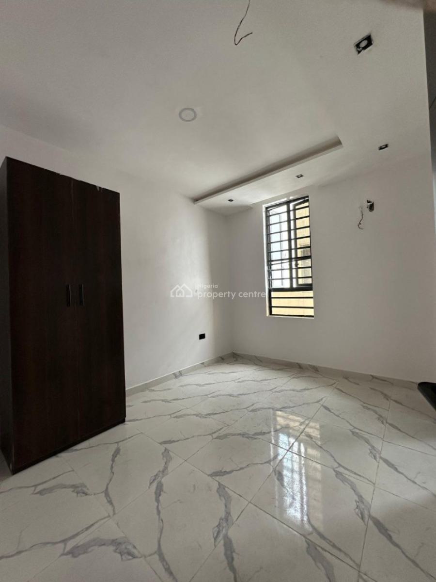 3 Bedroom Apartment with Bq, Lekki Phase 1, Lekki, Lagos, Flat / Apartment for Rent