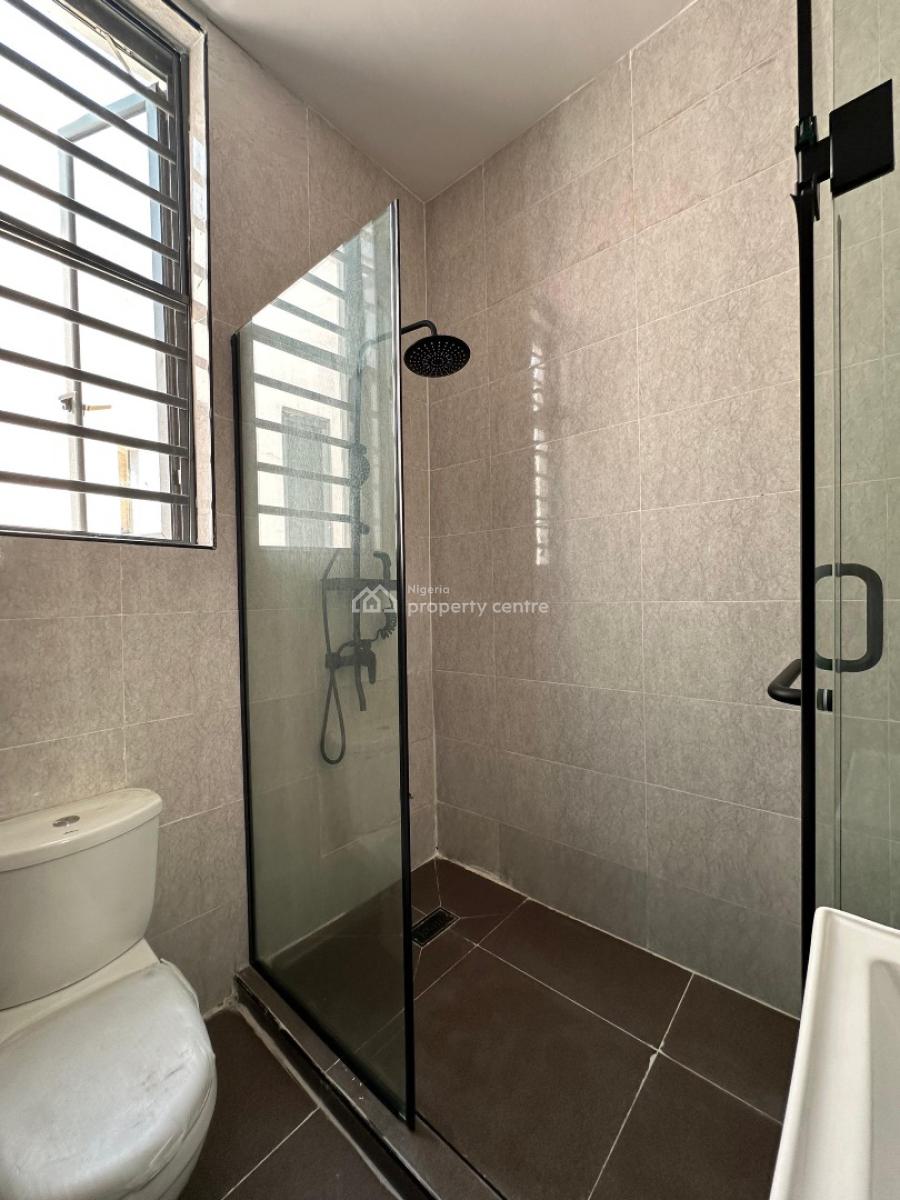 3 Bedroom Apartment with Bq, Lekki Phase 1, Lekki, Lagos, Flat / Apartment for Rent