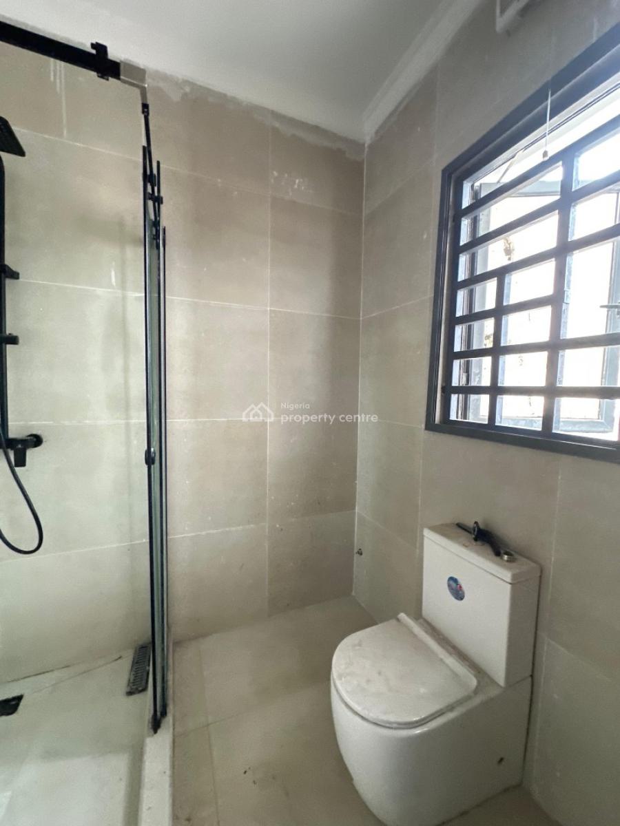 Spaciously Built 4bedroom Apartment with Bq &elevator, Lekki Phase One ,lekki ,lagos , Nigeria, Lekki Phase 1, Lekki, Lagos, Flat / Apartment for Sale