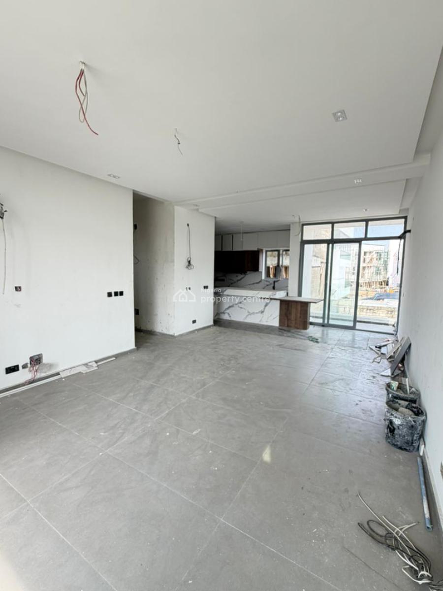 Spacious Massive Luxury 4 Bedrooms Terraced Duplex, Self Compound, Lekki Phase 1, Lekki, Lagos, Terraced Duplex for Sale