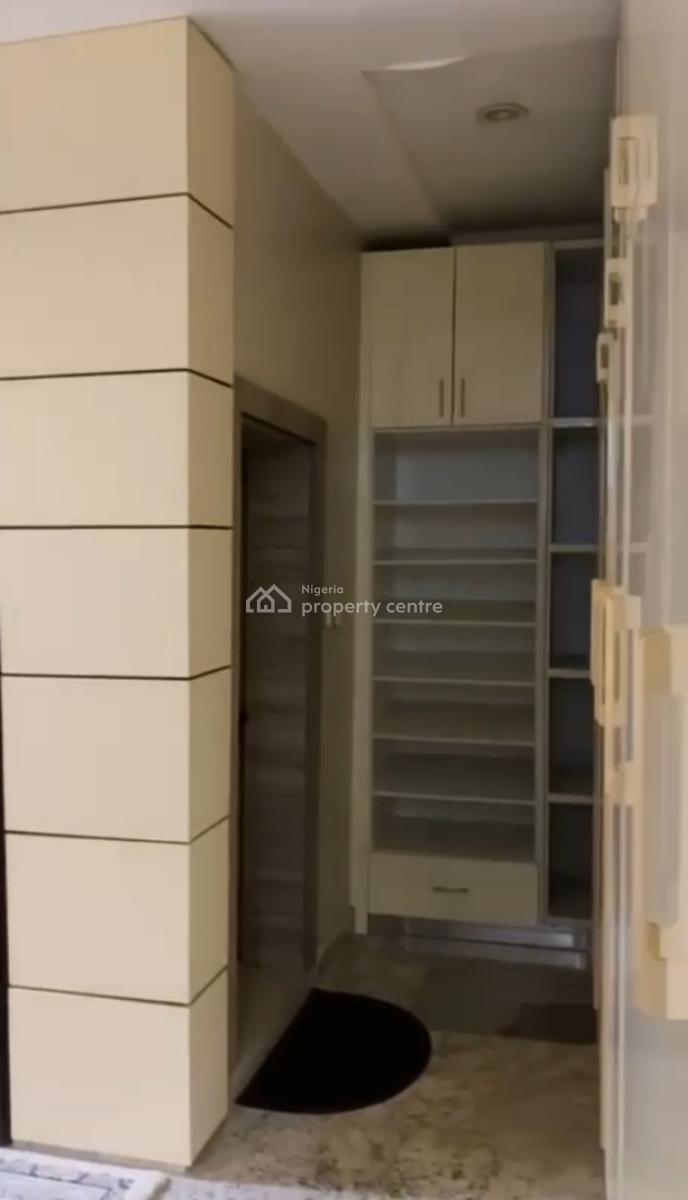 Distress Fully Furnished Cleanedroom Terrace Duplex with Bq, Tarred Rd, Wuye Main(tarred Rd), Wuye, Abuja, Terraced Duplex for Sale