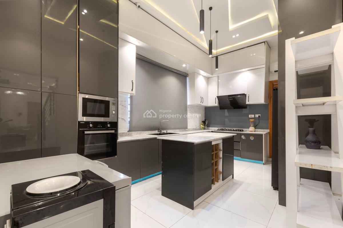 2 Bedroom Apartment with Ps5 and Washing Machine/other Top Notch Ameni, Lekki Phase 1, Lekki, Lagos, Flat / Apartment Short Let