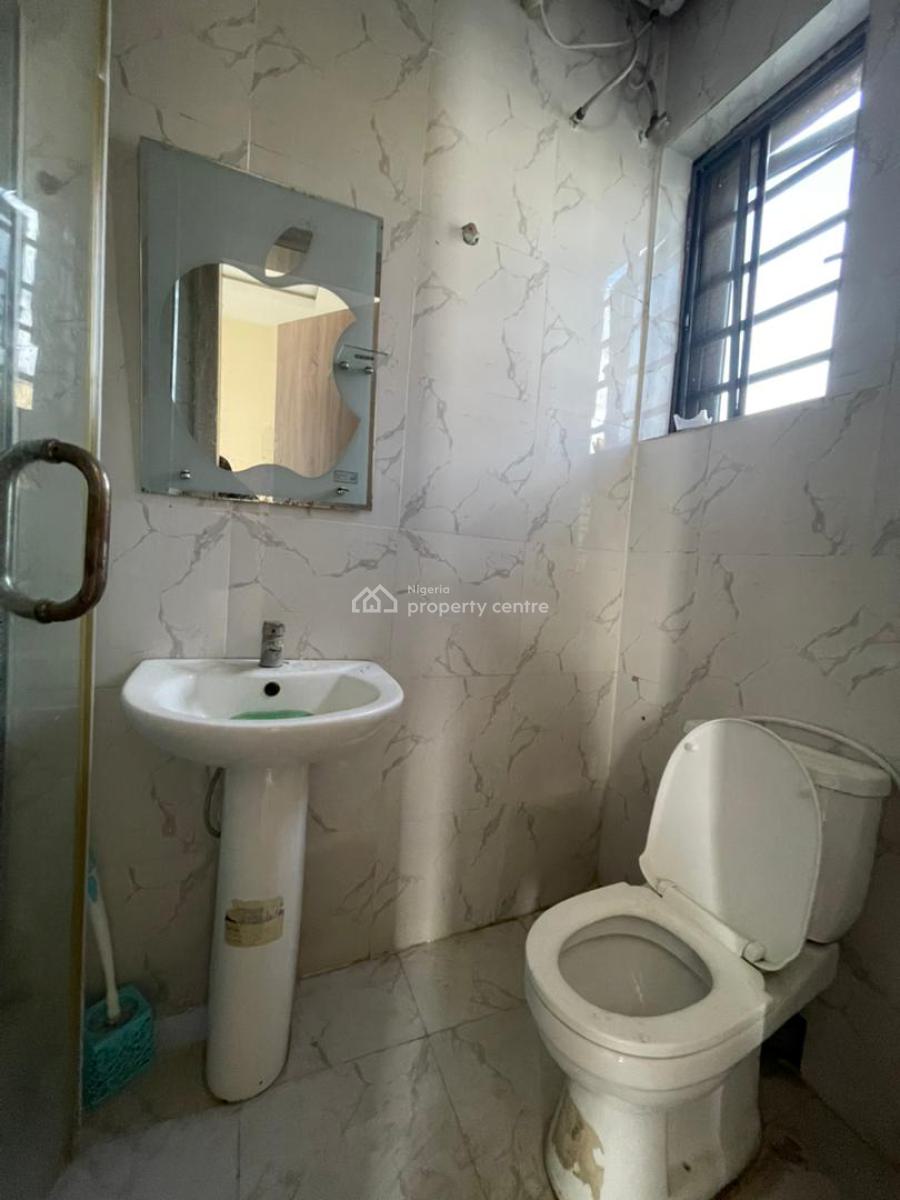 Well Renovated 4 Bedroom Semi Detached Duplex, Ikota, Lekki, Lekki, Lagos, Semi-detached Duplex for Rent