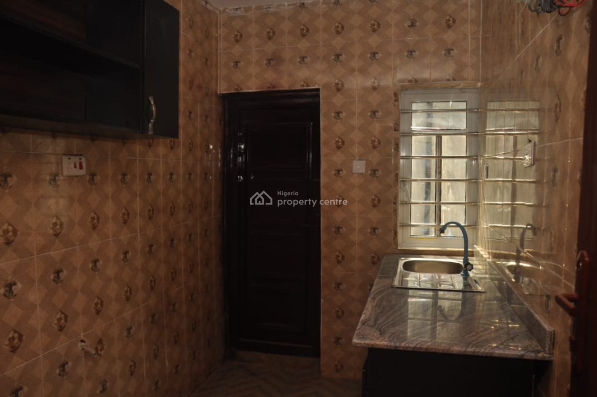 Newly Built 4 Units of 2 Bedroom Flat, Gberigbe, Gberigbe, Ikorodu, Lagos, Block of Flats for Sale