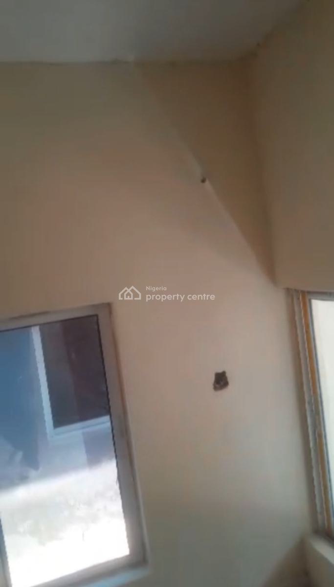 Room and Parlor Mini Flat, Mobil Road Ilaje, Ilaje, Ajah, Lagos, Mini Flat (room and Parlour) for Rent