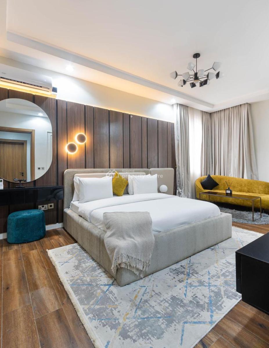 Premium 2 Bedroom with Bathtub,pool and Gym in Ikate Platinum Way, Victoria Island (vi), Lagos, Flat / Apartment Short Let