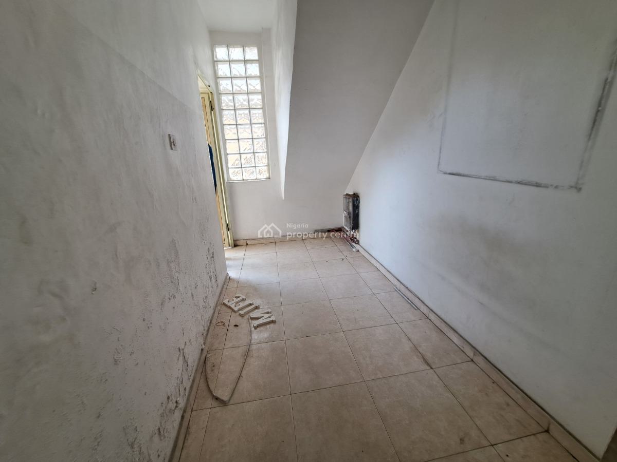 3 Bedroom Flat for Commercial Purpose, Lekki Phase 1, Lekki, Lagos, Flat / Apartment for Rent