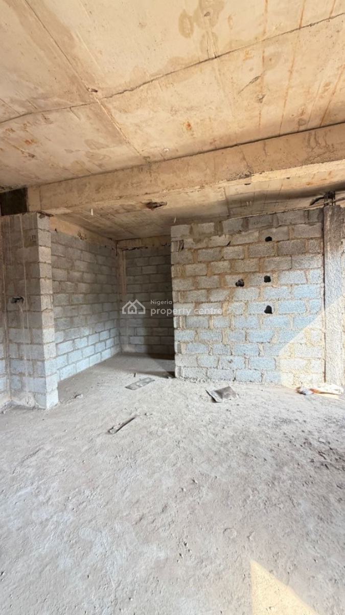 4 Bedroom Terrace with Bq, Gaduwa, Abuja, Terraced Duplex for Sale