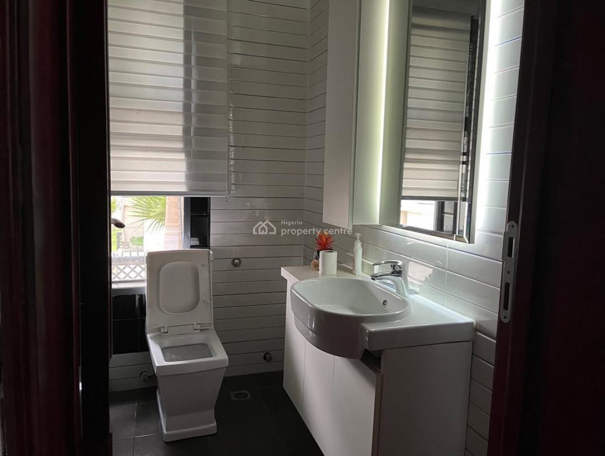 Nicely Furnished 3 Bedroom Apartment, Maitama District, Abuja, Flat / Apartment Short Let