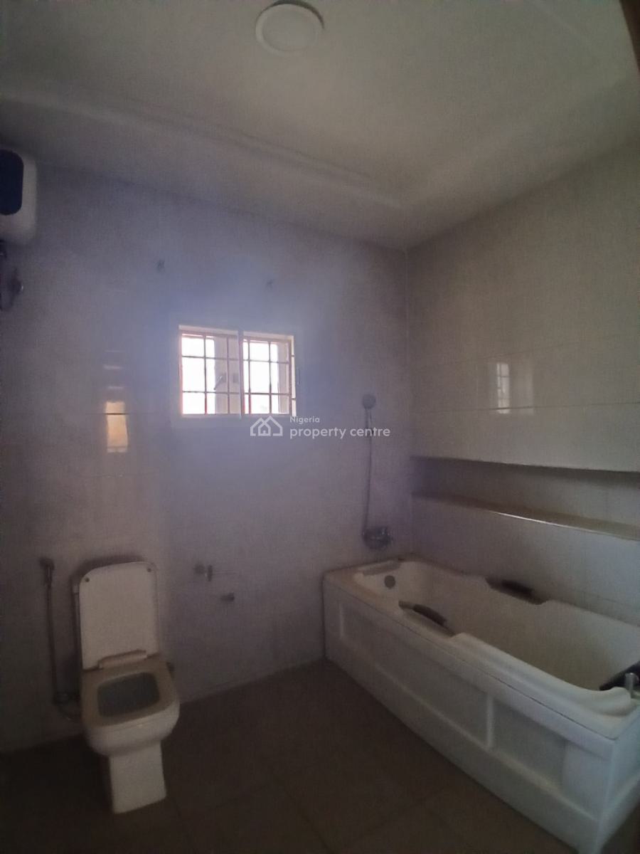 4-bedroom Terrace Duplex with Bq, Jahi, Abuja, Terraced Duplex for Rent