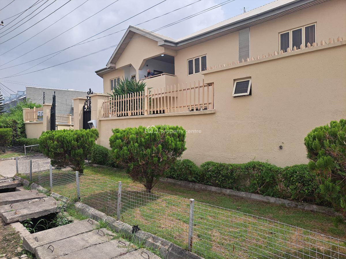 Serviced 3 Bedroom Flat with 2 Living Room, Bq, Acs & 24hours Power, Lekki Phase 1, Lekki, Lagos, Flat / Apartment for Rent