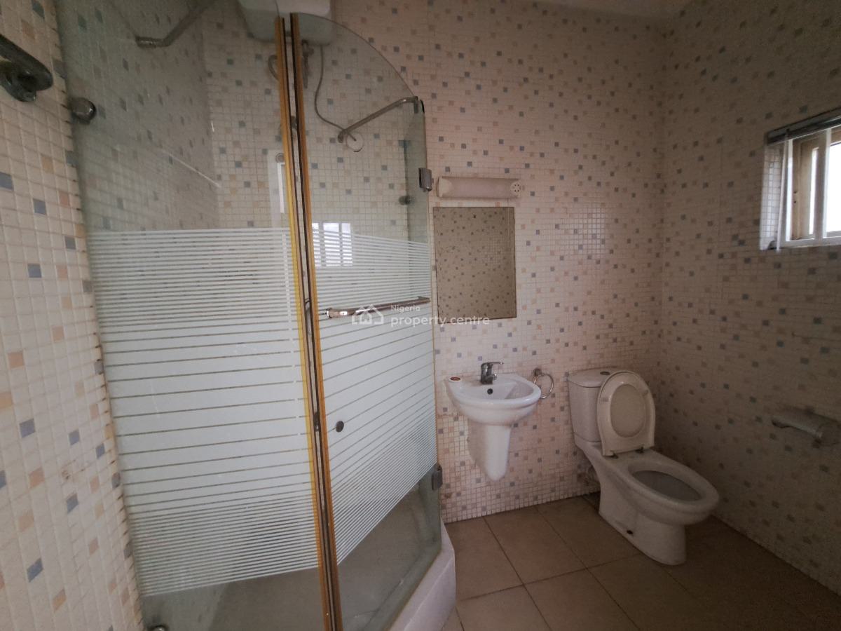 Serviced 3 Bedroom Flat with 2 Living Room, Bq, Acs & 24hours Power, Lekki Phase 1, Lekki, Lagos, Flat / Apartment for Rent