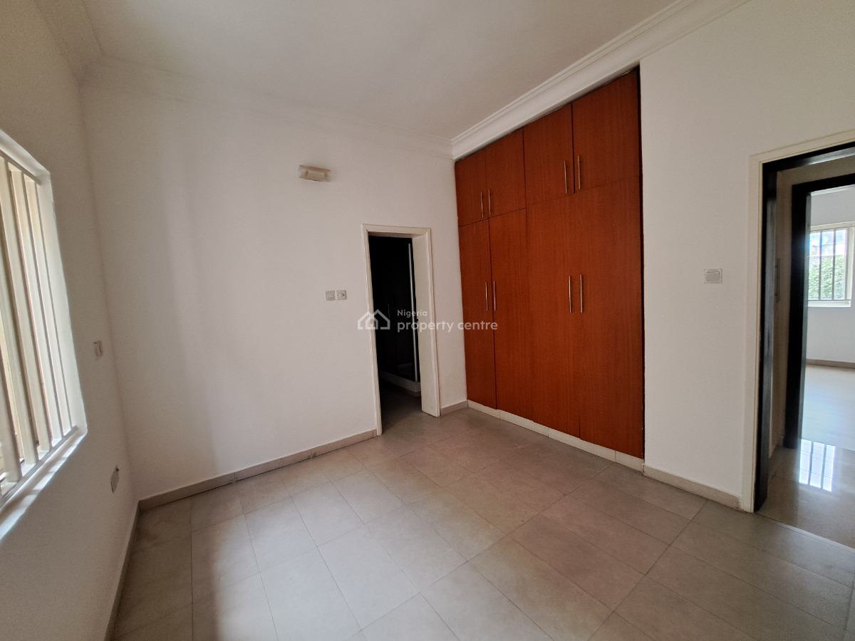 Serviced 3 Bedroom Flat with 2 Living Room, Bq, Acs & 24hours Power, Lekki Phase 1, Lekki, Lagos, Flat / Apartment for Rent