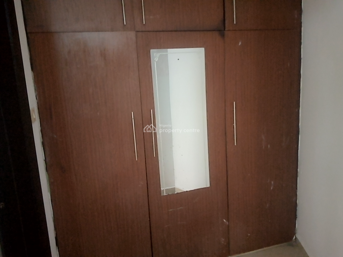 a Neatly and Massively Built 3 Bedroom Flat, Osapa, Lekki, Lagos, Flat / Apartment for Rent