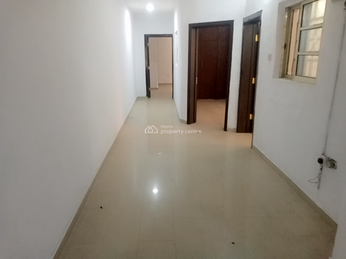 a Neatly and Massively Built 3 Bedroom Flat, Osapa, Lekki, Lagos, Flat / Apartment for Rent