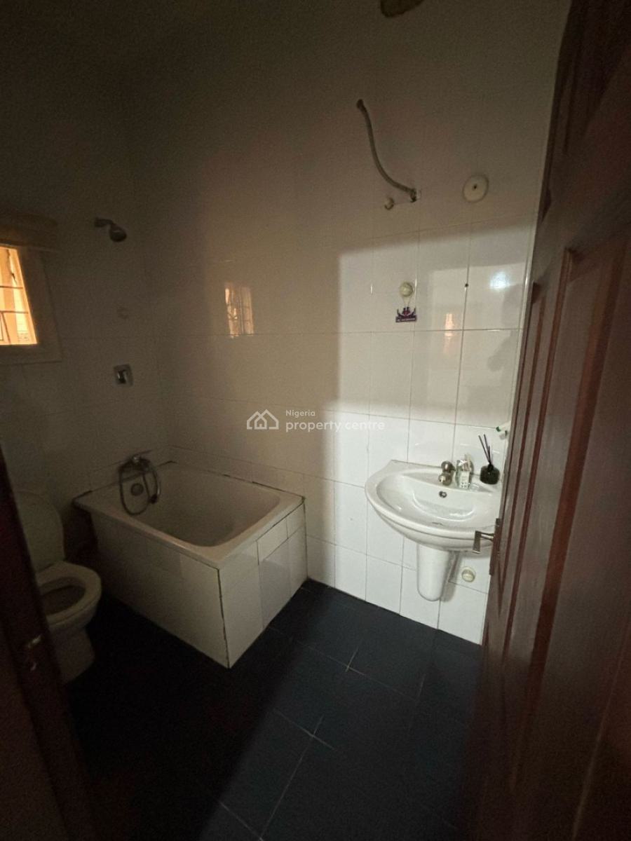 an Office Space on The Ground Floor of a 5 Bedroom Duplex, Off Fola Osibo Road, Lekki Phase 1, Lekki, Lagos, Office Space for Rent