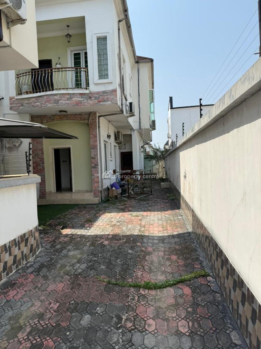 a Neatly and Massively Built 4 Bedroom Semi Detached Duplex and a Bq, Osapa, Lekki, Lagos, Semi-detached Duplex for Rent