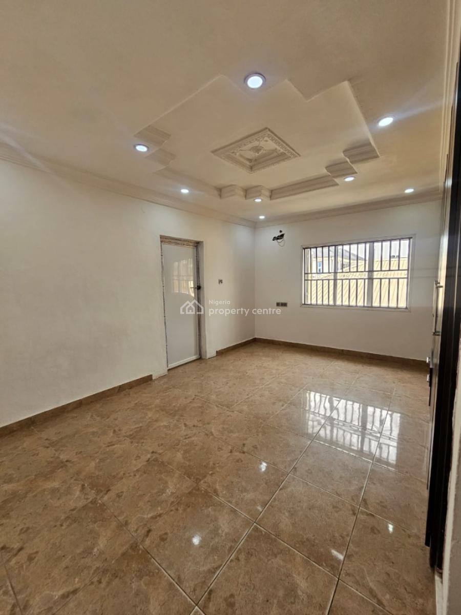 Spacious 3 Bedroom Apartment with Excellent Facilities, Sangotedo, Ajah, Lagos, Flat / Apartment for Rent
