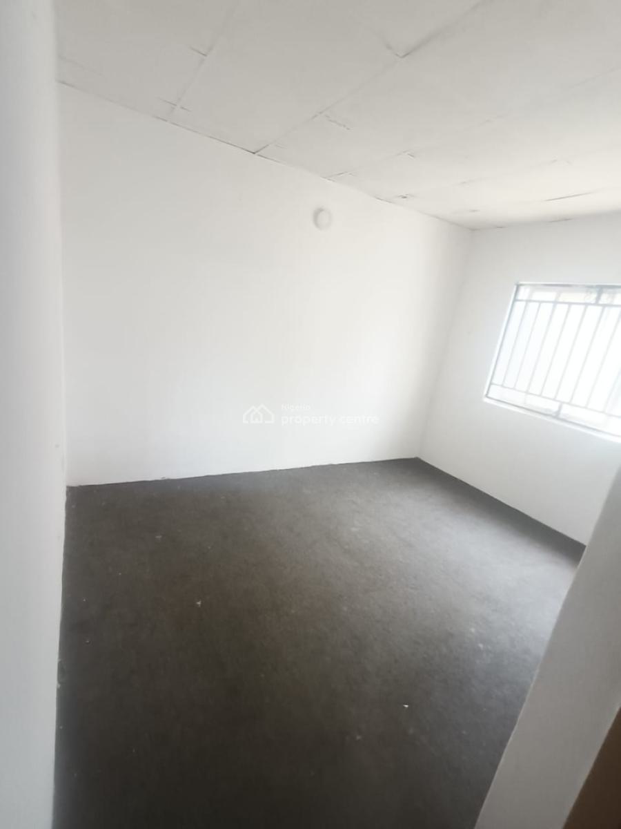Spacious Room Bq at Ocean Bay Orchid Road, Ocean Bay Orchid Road After Roundabout, Lekki, Lagos, Flat / Apartment for Rent