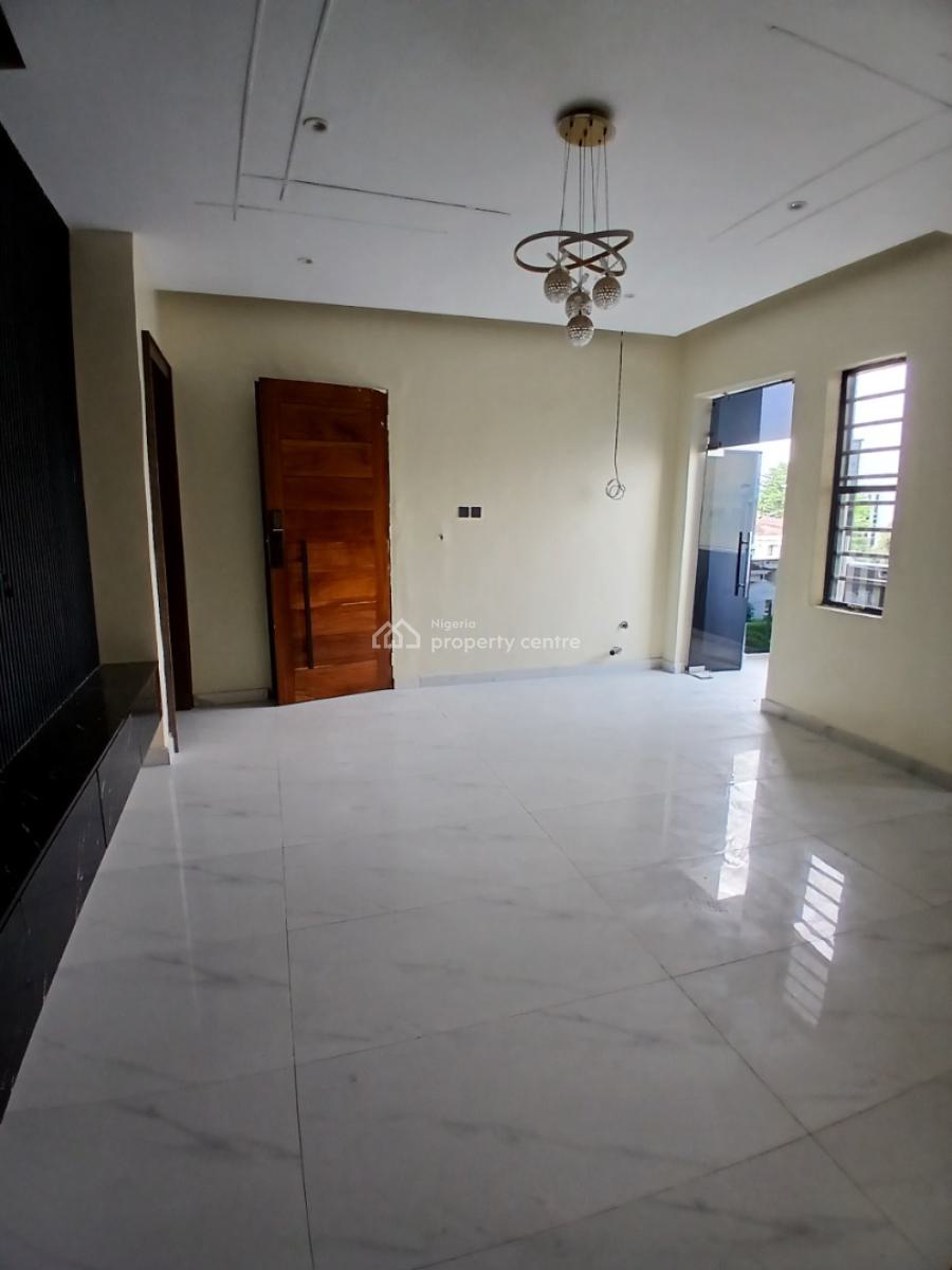 2, Lekki Phase 1, Lekki, Lagos, Flat / Apartment for Sale