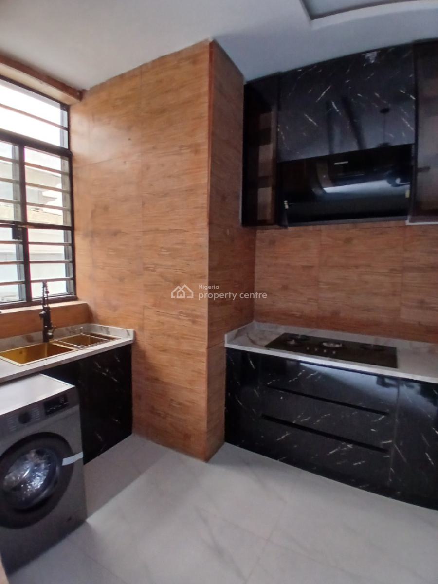 2, Lekki Phase 1, Lekki, Lagos, Flat / Apartment for Sale