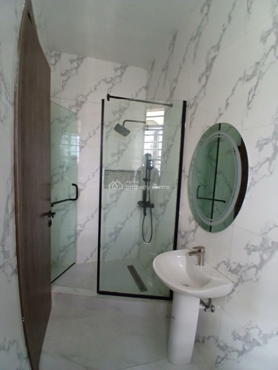 2, Lekki Phase 1, Lekki, Lagos, Flat / Apartment for Sale