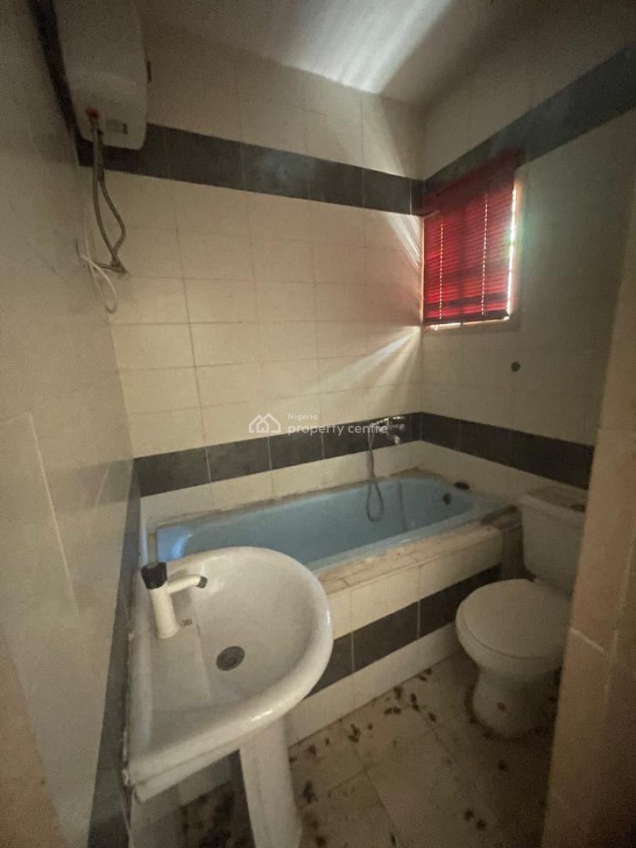 Well Maintained 2 Bedroom Self-serviced Apartment, Idado Estate, Idado, Lekki, Lagos, House for Rent