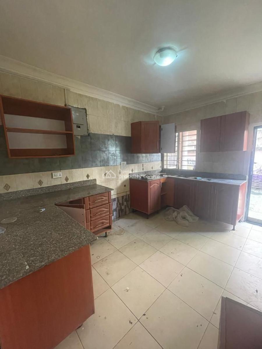 Well Maintained 2 Bedroom Self-serviced Apartment, Idado Estate, Idado, Lekki, Lagos, House for Rent