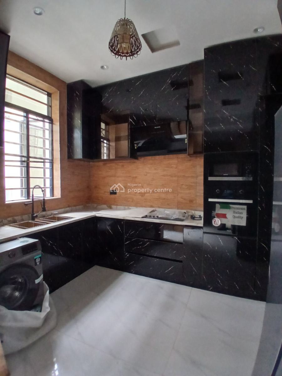 3, Lekki Phase 1, Lekki, Lagos, Flat / Apartment for Sale