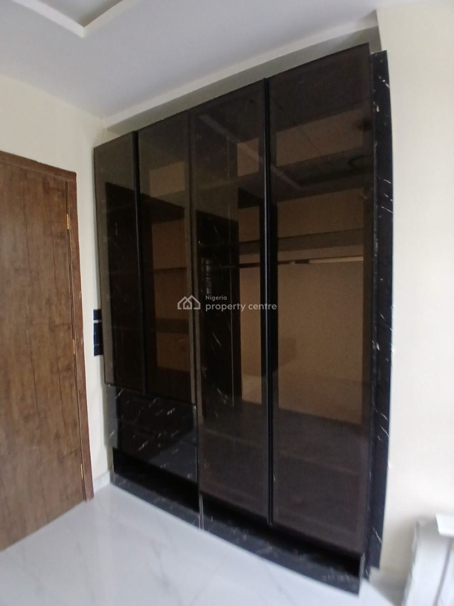 3, Lekki Phase 1, Lekki, Lagos, Flat / Apartment for Sale