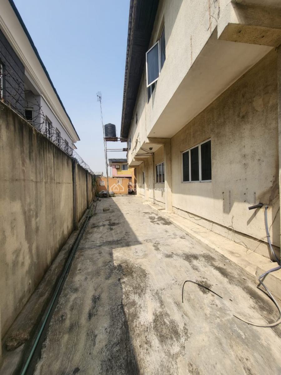 Property Consisting of 5-bedroom Detached House with a Garage, Gbagada Phase 2, Gbagada, Lagos, Detached Duplex for Rent