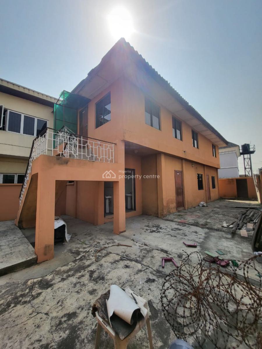 Property Consisting of 5-bedroom Detached House with a Garage, Gbagada Phase 2, Gbagada, Lagos, Detached Duplex for Rent