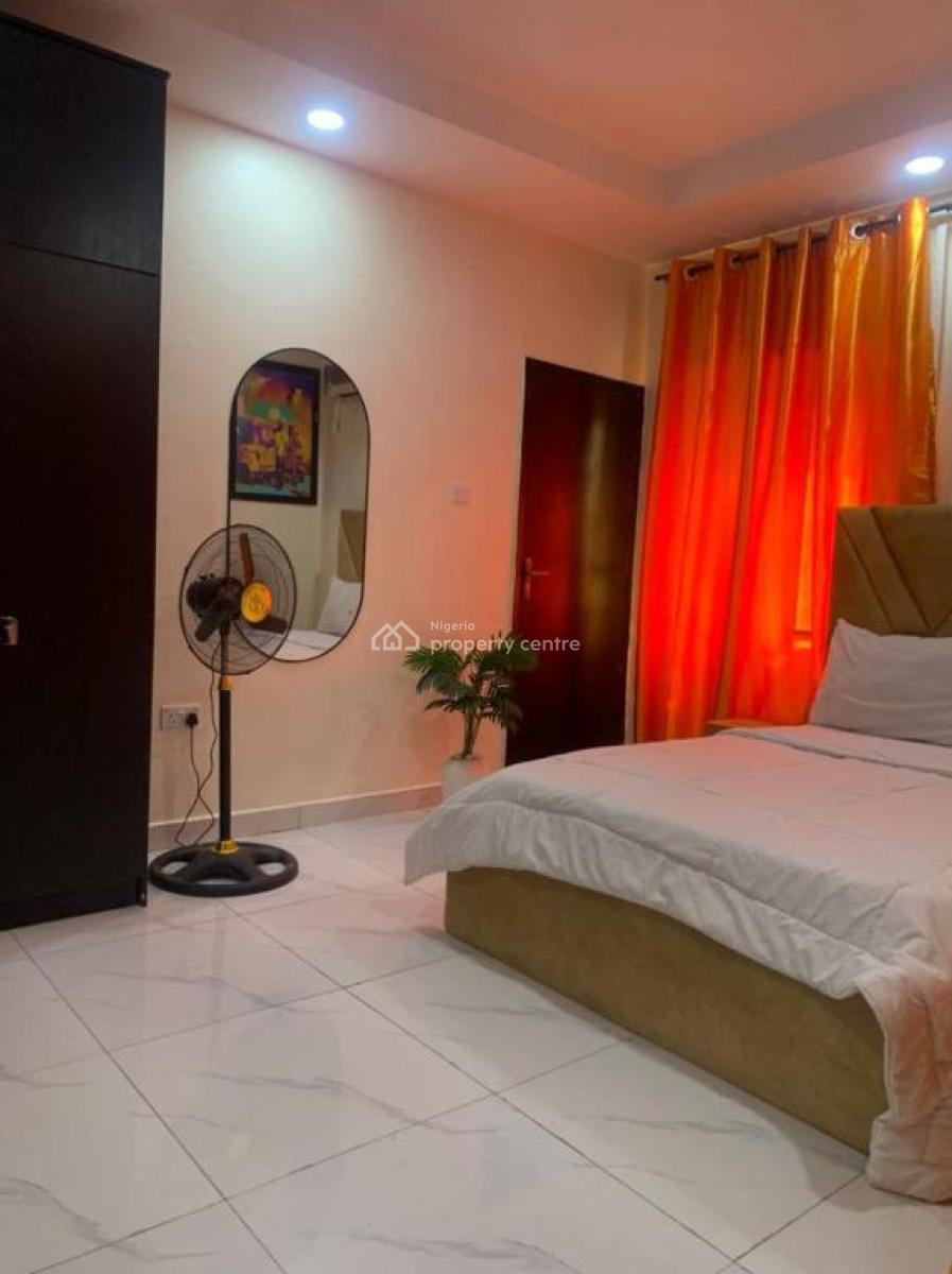 Nicely Furnished 3 Bedroom Apartment, New Bodija, Ibadan, Oyo, Flat / Apartment Short Let