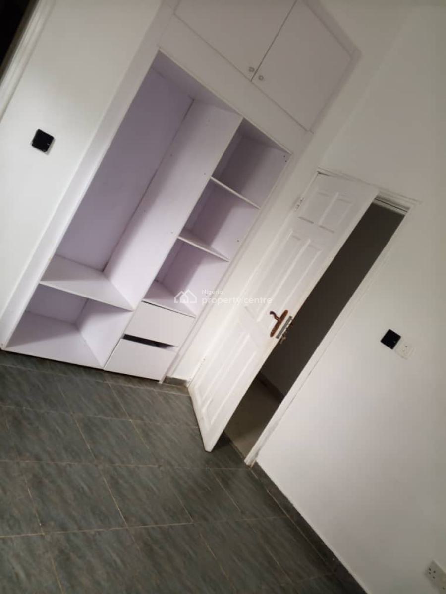 2 Units of 2-bedroom, Lekki Phase 1, Lekki, Lagos, Flat / Apartment for Rent