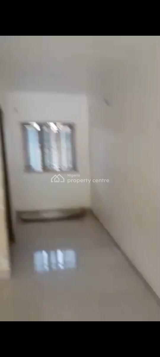 Fairly Used Standard 2bedroom Apartment Close to Express, Awoyaya, Awoyaya, Ibeju Lekki, Lagos, House for Rent