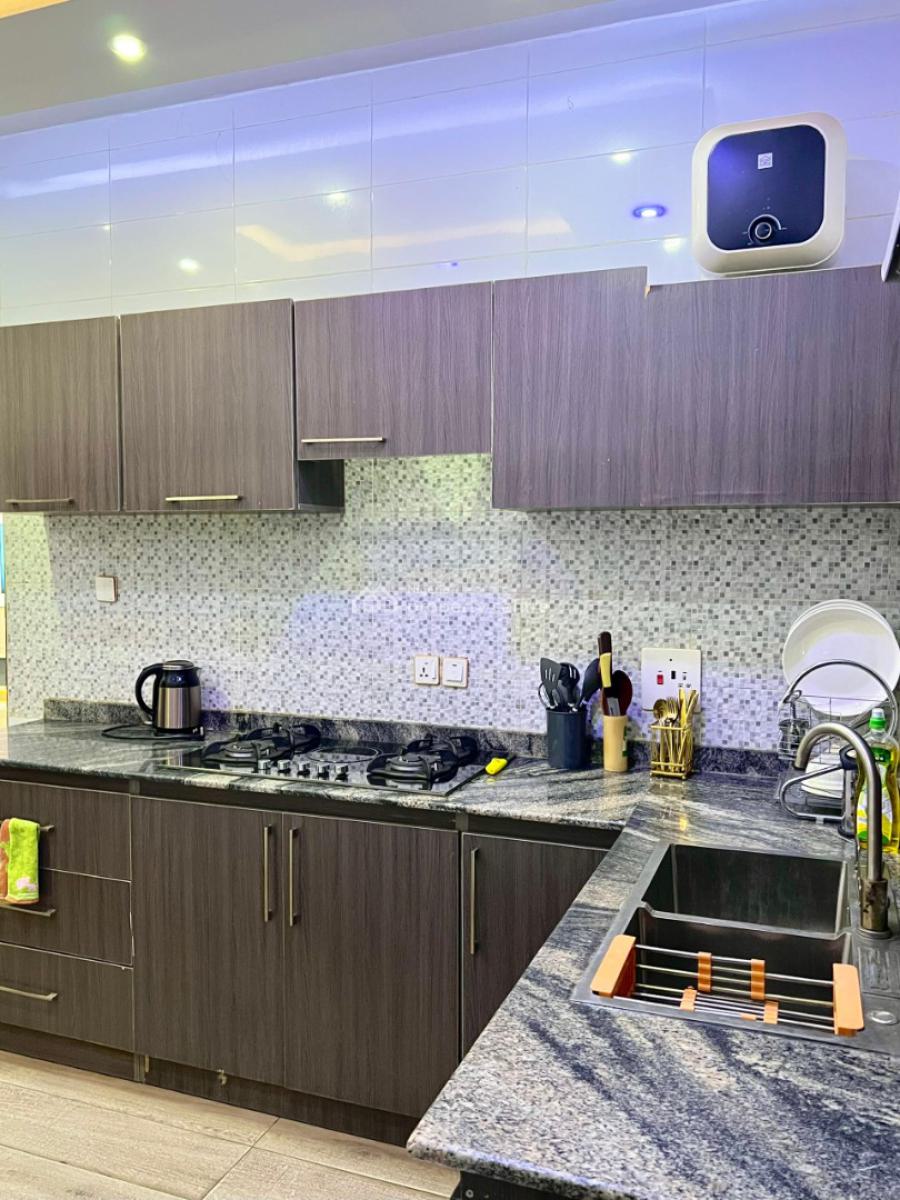 Nicely Furnished 1 Bedroom Apartment, Gwarinpa, Abuja, Flat / Apartment Short Let