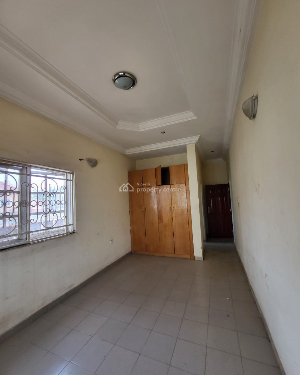 Luxurious Massive 2 Bedroom Flat, By American International School, Durumi, Abuja, Flat / Apartment for Rent