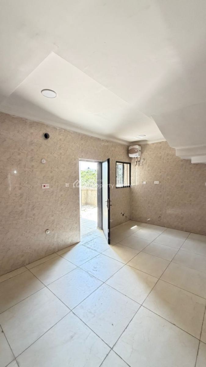 4 Bedroom Terrace Duplex with Bq, Guzape District, Abuja, Terraced Duplex for Sale
