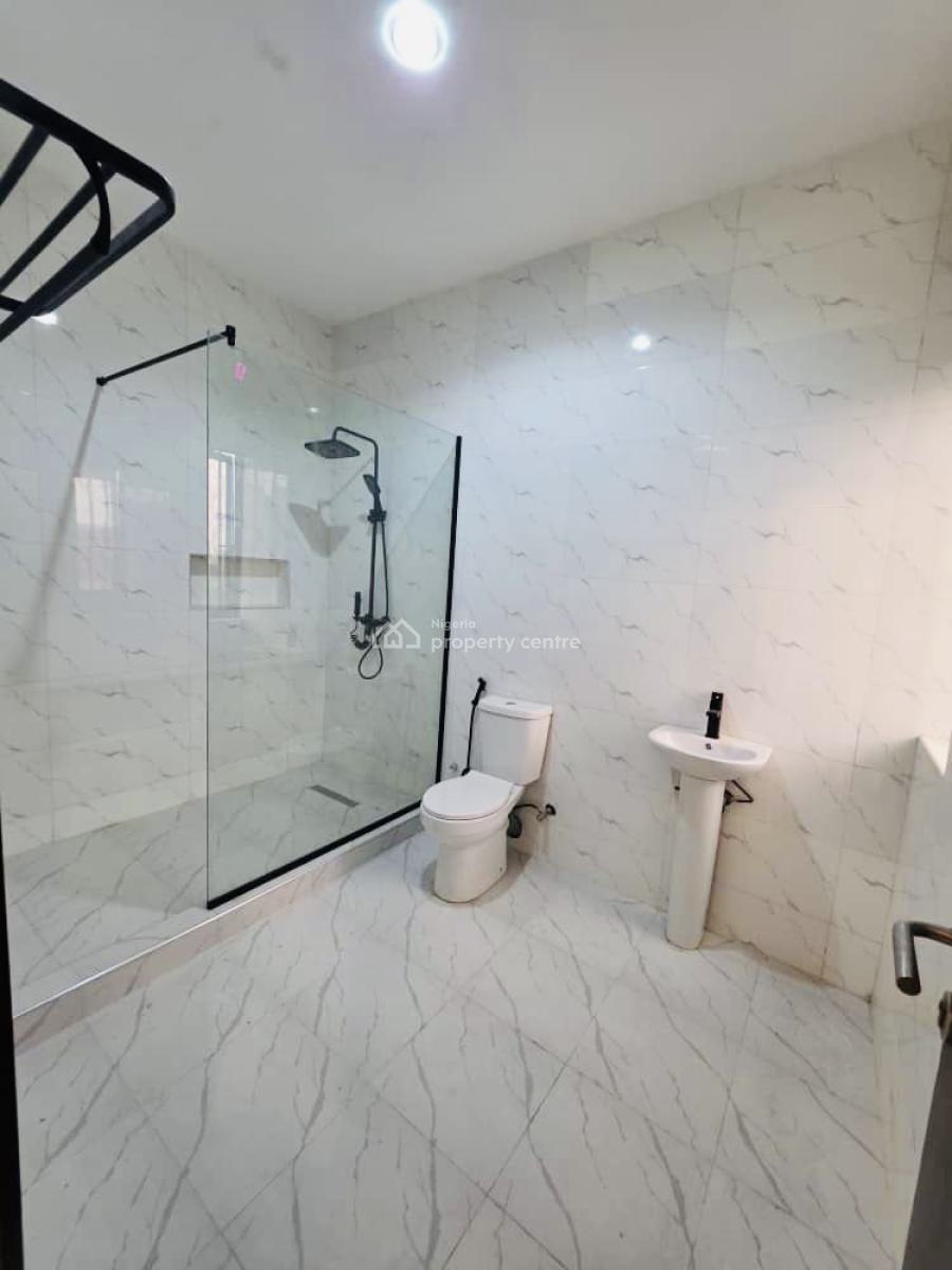 Newly Well Built Spacious 4 Bedroom Terrace with  Good Finishing, New Road, Chevron Axis, Lekki, Lagos, Terraced Duplex for Sale