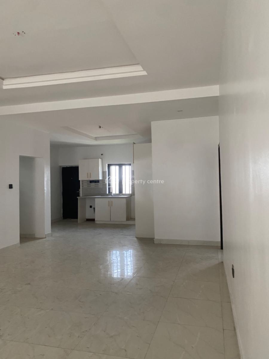 3 Bedrooms Apartment with Rooftop, Gbangbala Road, Ikate, Lekki, Lagos, Flat / Apartment for Rent
