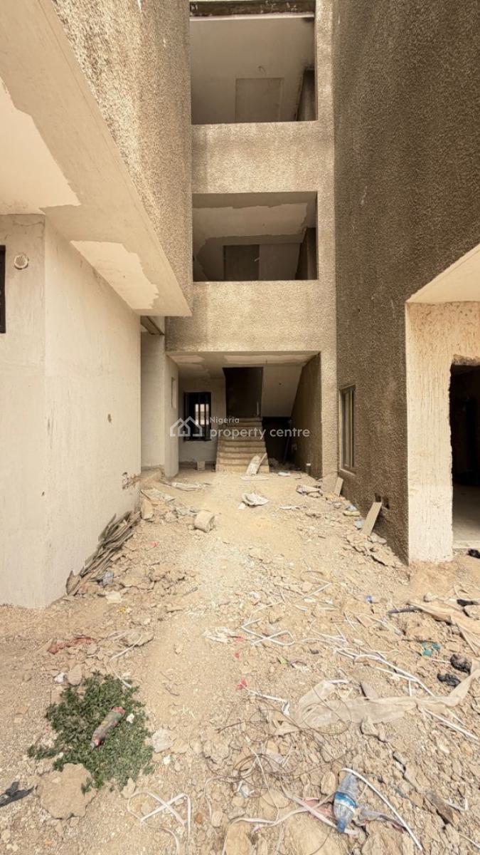 3 Bedroom Apartment with Bq, Kaura, Abuja, Block of Flats for Sale