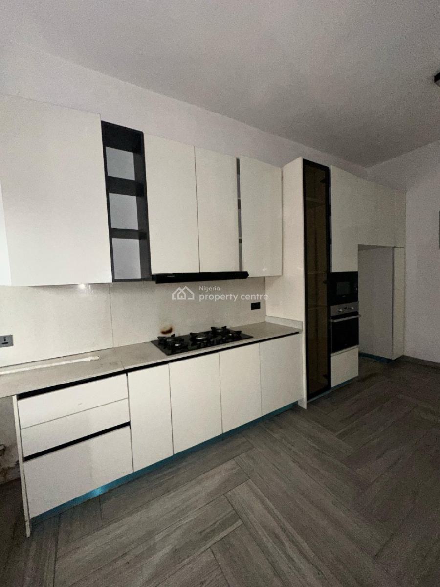 4 Bedroom Maisonette with Bq, Lekki Phase 1, Lekki, Lagos, Flat / Apartment for Rent