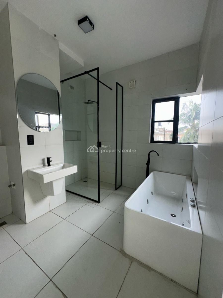 4 Bedroom Maisonette with Bq, Lekki Phase 1, Lekki, Lagos, Flat / Apartment for Rent