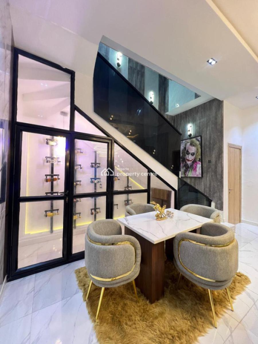 4 Bedroom Flat, Ikota Villa Estate, Ikota, Lekki, Lagos, Flat / Apartment Short Let