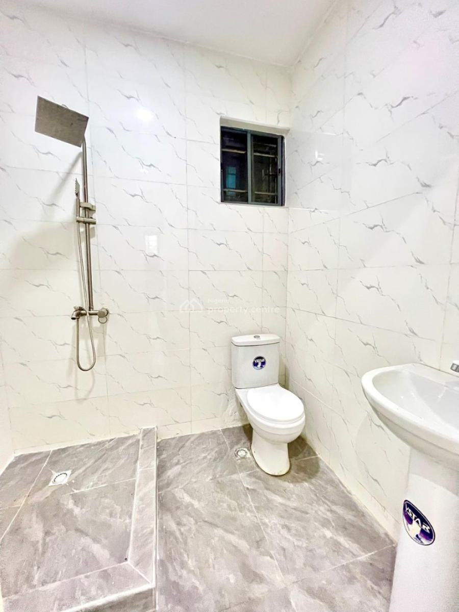 a Lovely  Built 2 Bedroom Apartment -swimming Pool. Gym, Ikate, Lekki, Lagos, Flat / Apartment for Sale