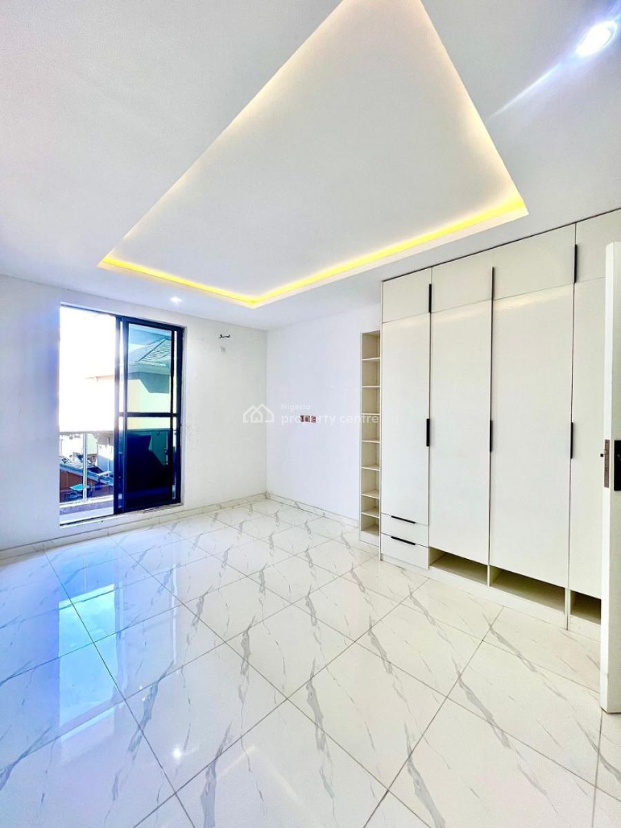 a Lovely  Built 2 Bedroom Apartment -swimming Pool. Gym, Ikate, Lekki, Lagos, Flat / Apartment for Sale