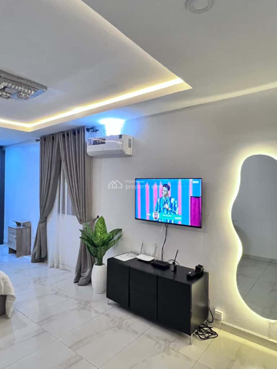 Nicely Furnished Studio Apartment, Gwarinpa, Abuja, Flat / Apartment Short Let