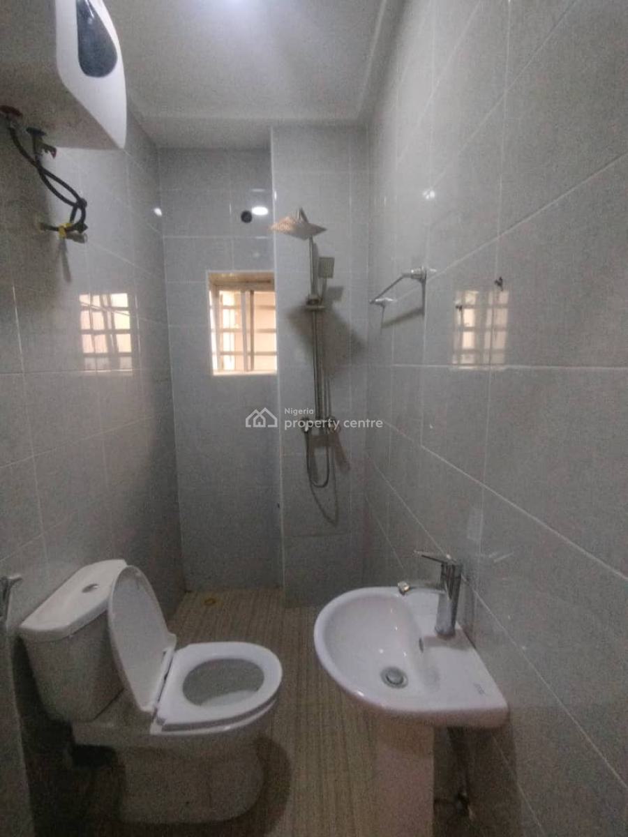 Standard Finished 3 Bedroom Flat Without Bq on Second Floor, Jahi, Abuja, Flat / Apartment for Rent