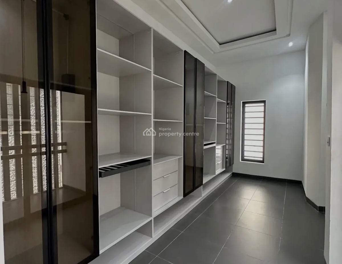 5 Bedroom Detached House + Bq + Pool + Private Elevator, Ikoyi, Lagos, Detached Duplex for Sale